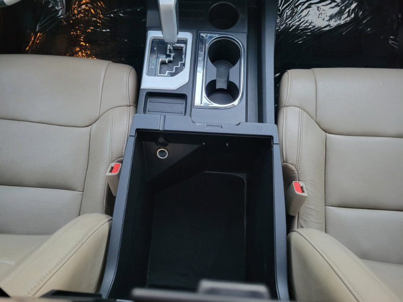 Used 2014 Toyota Tundra Limited AWD/4WD image 28