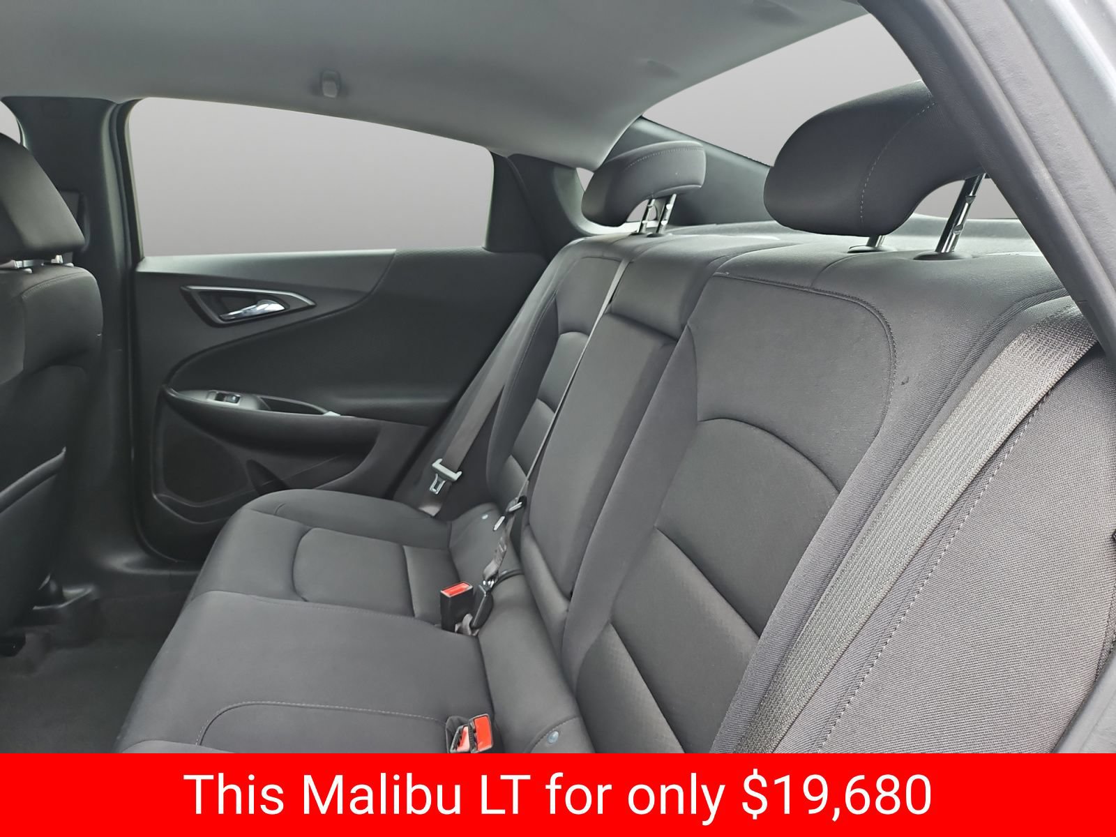 Used 2025 Chevrolet Malibu LT FWD image 42