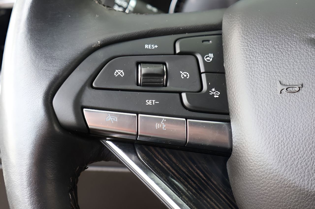 Certified 2023 Cadillac XT6 Premium Luxury image 25