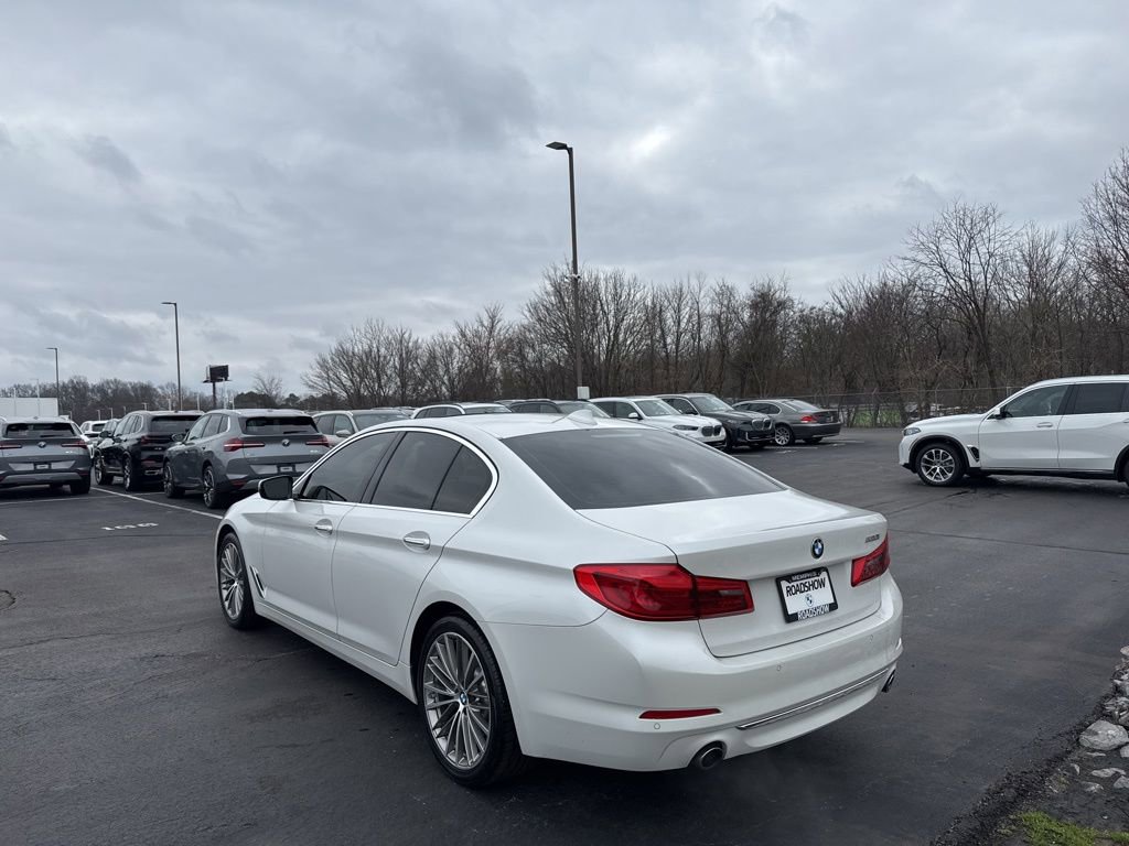 Used 2018 BMW 530i image 3