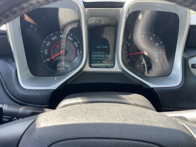 Used 2015 Chevrolet Camaro LT RWD image 15