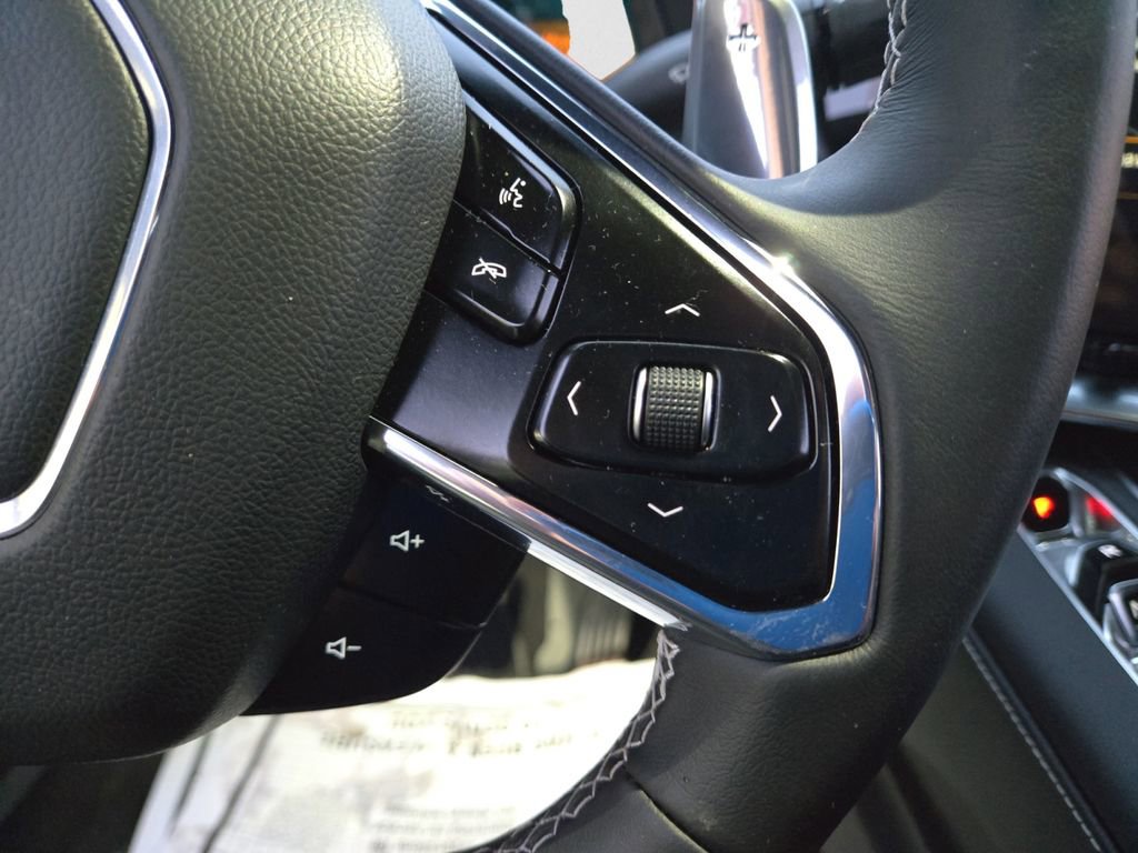 Used 2022 Chevrolet Corvette Stingray Coupe w/ Z51 Performance Package image 17