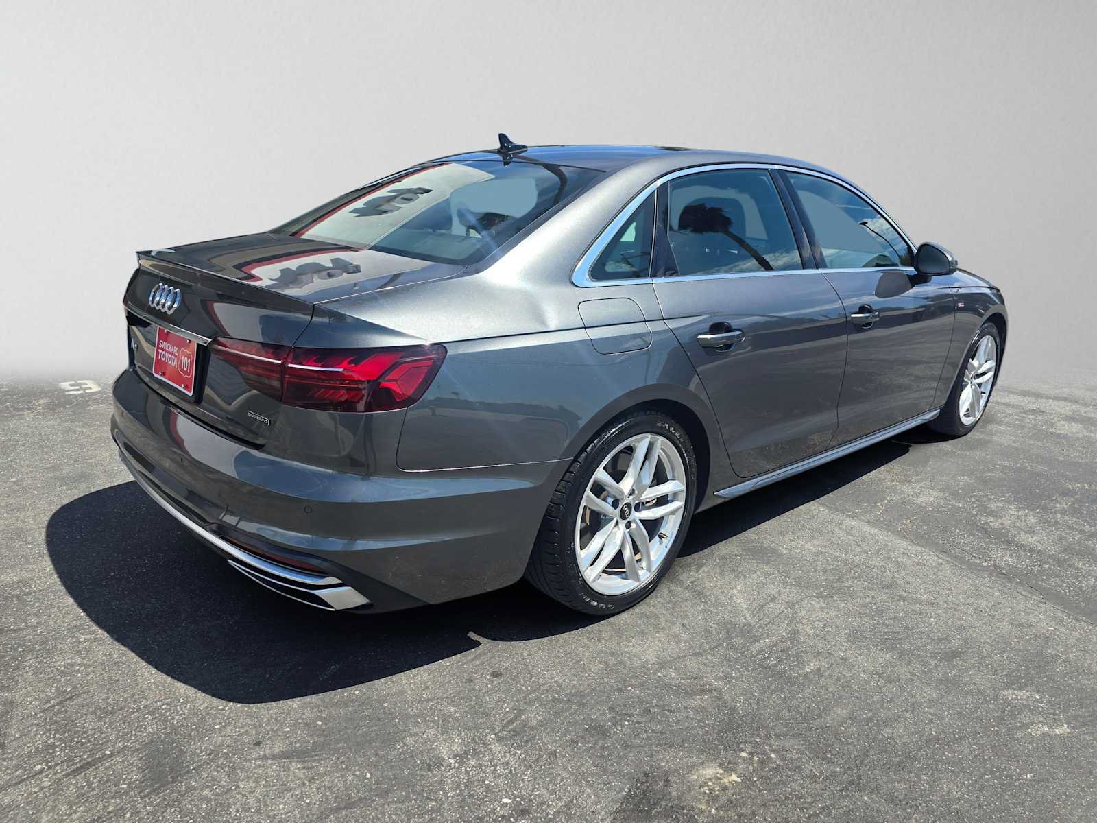 Used 2024 Audi A4 2.0T Premium Plus AWD/4WD image 3