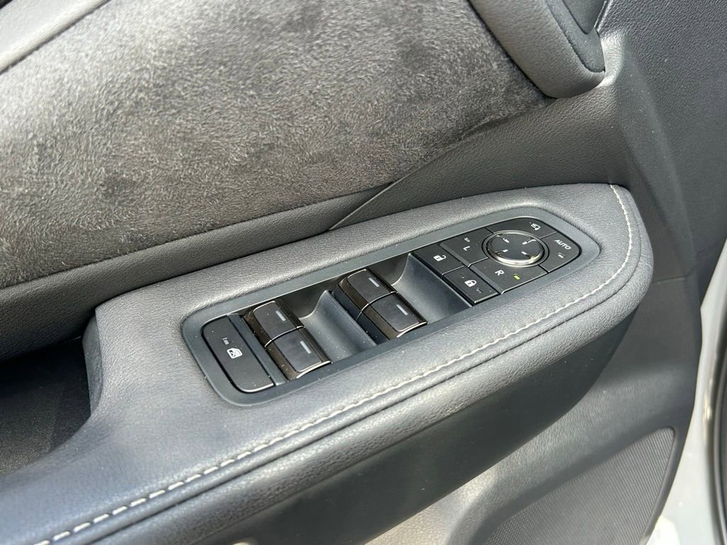 Used 2025 Lexus TX 500h AWD w/ Technology Package image 25