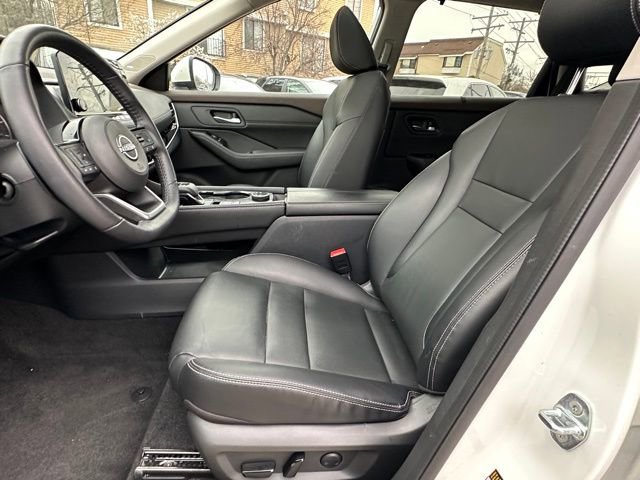 Used 2023 Nissan Rogue SL w/ SL Premium Package image 8