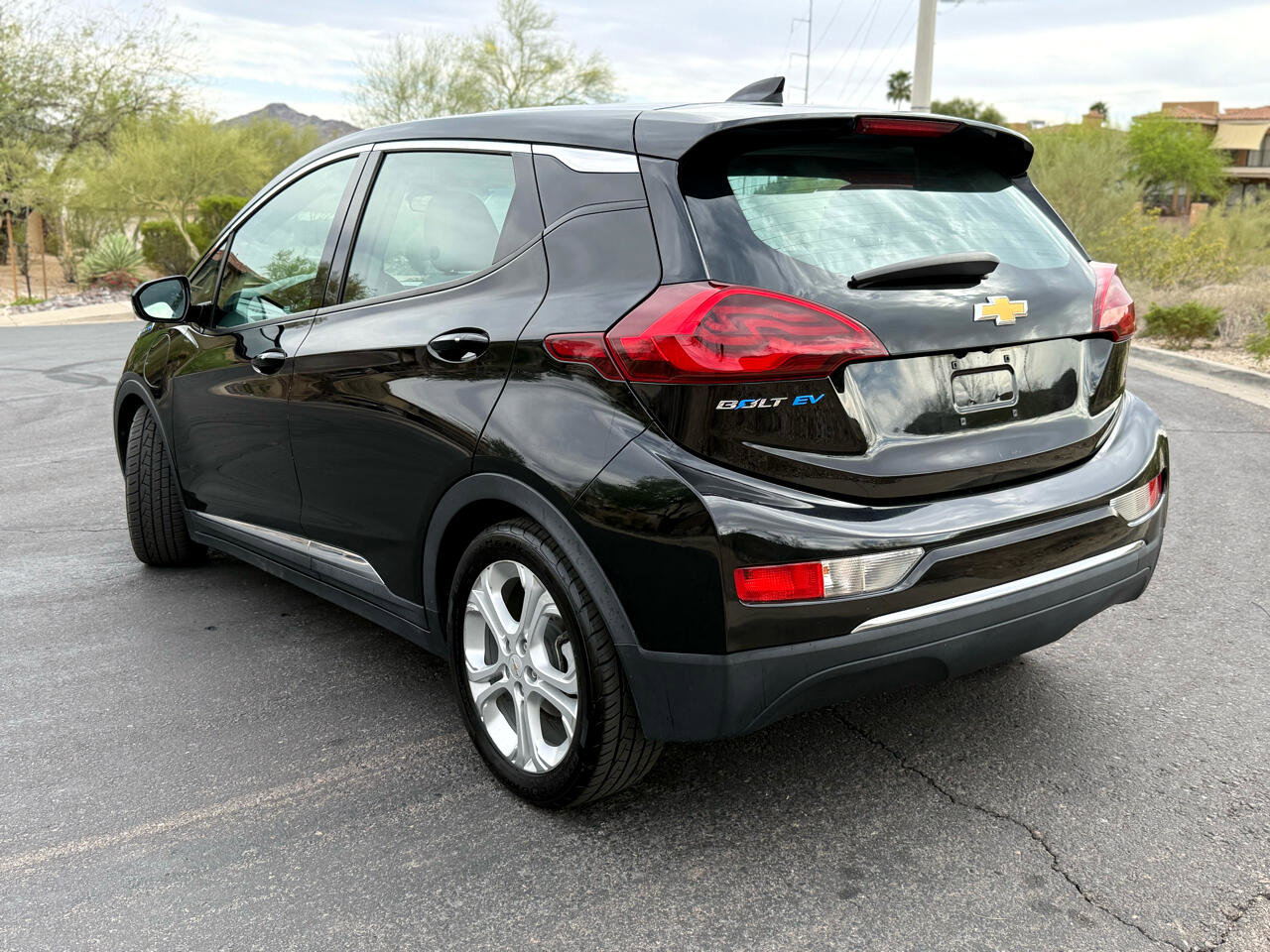 Used 2019 Chevrolet Bolt LT image 4