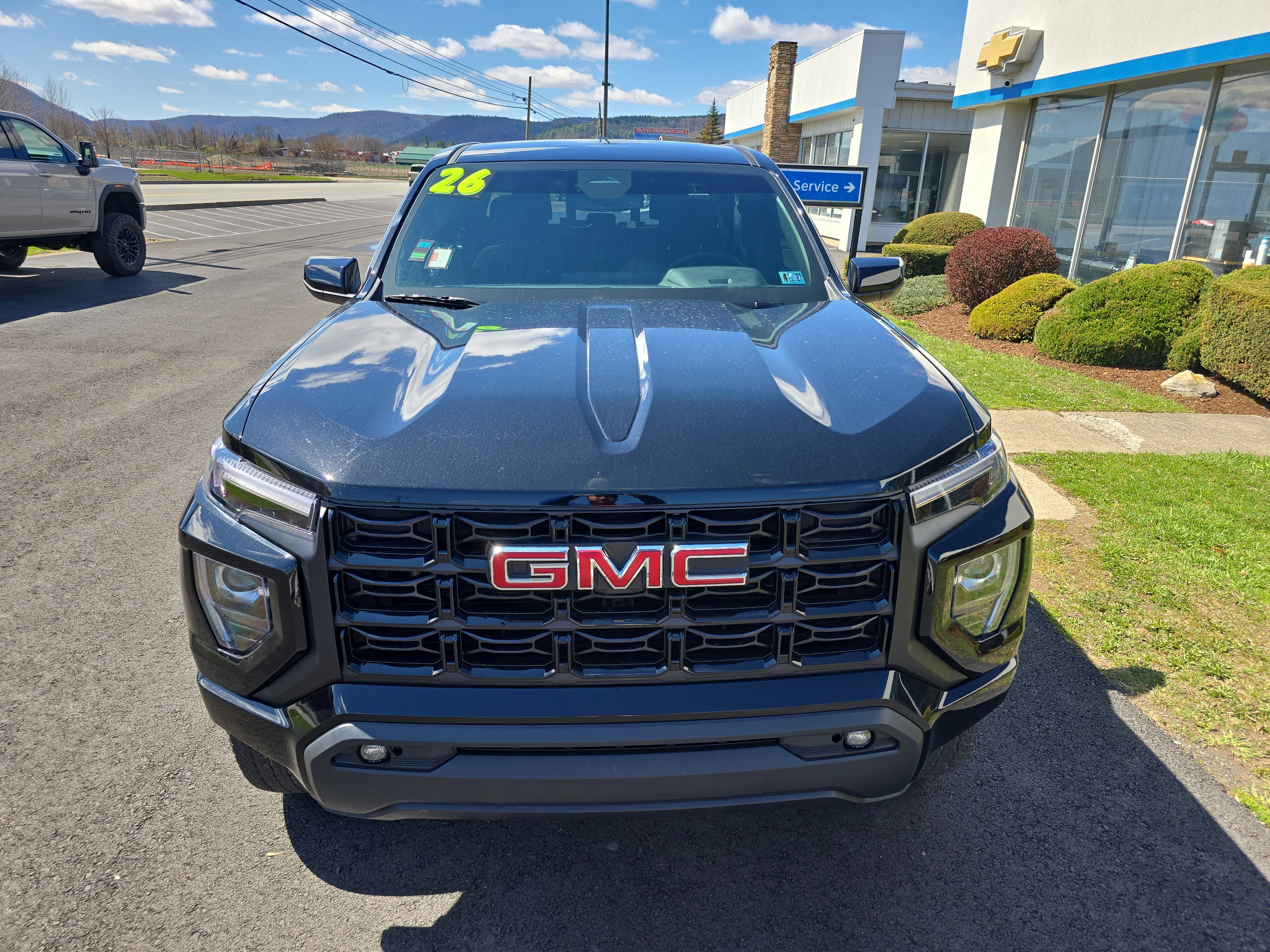 Used 2026 GMC Canyon Elevation w/ Convenience Package AWD/4WD image 9