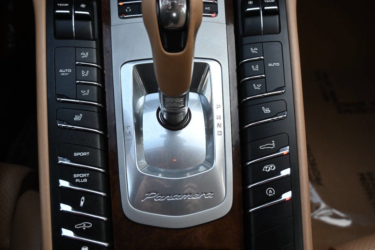 Used 2010 Porsche Panamera 4S AWD/4WD image 17