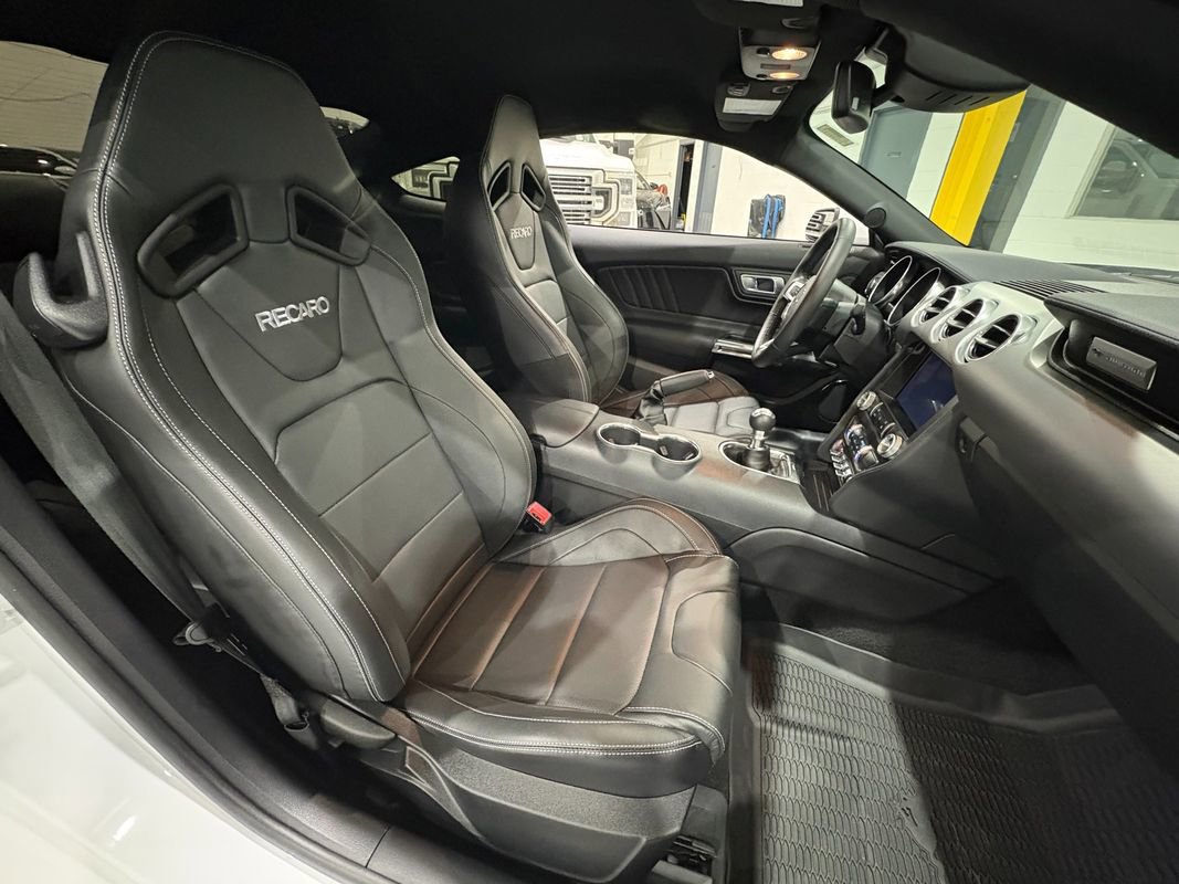 Used 2021 Ford Mustang GT Premium image 34