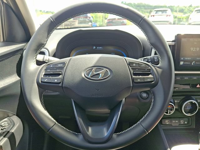 Certified 2026 Hyundai Venue SEL FWD image 18