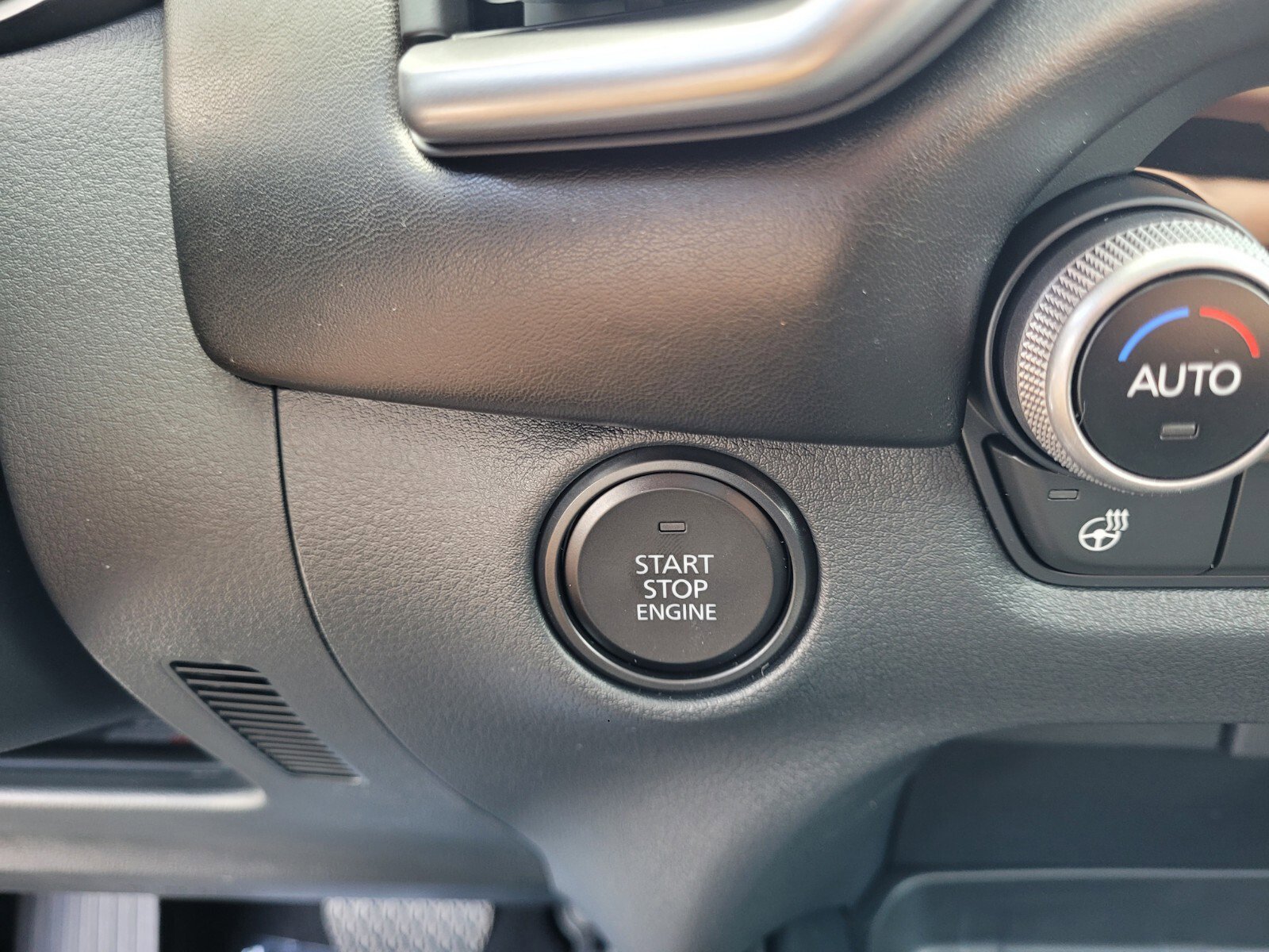 New 2025 MAZDA CX-50 AWD 2.5 Turbo w/ Weather Package image 27