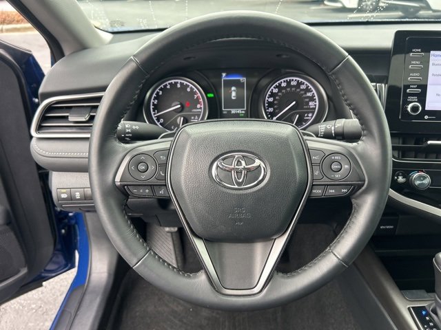 Used 2024 Toyota Camry SE image 17