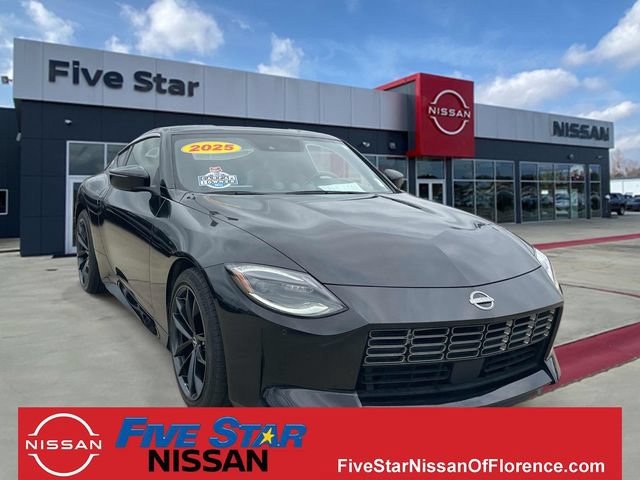 Used 2025 Nissan Z Performance w/ Floor Mat Package RWD image 1