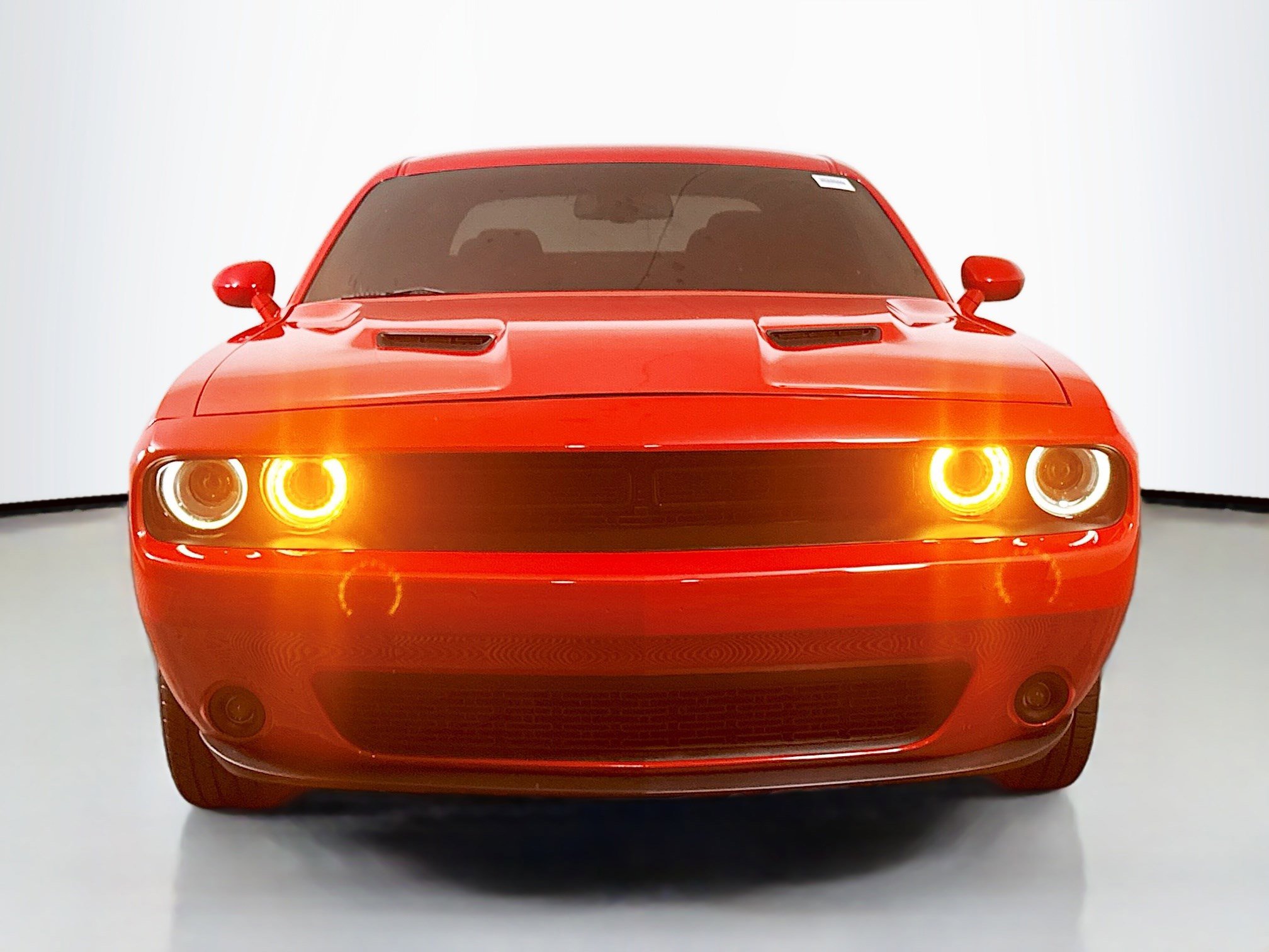 Used 2021 Dodge Challenger SXT w/ Blacktop Package RWD image 2