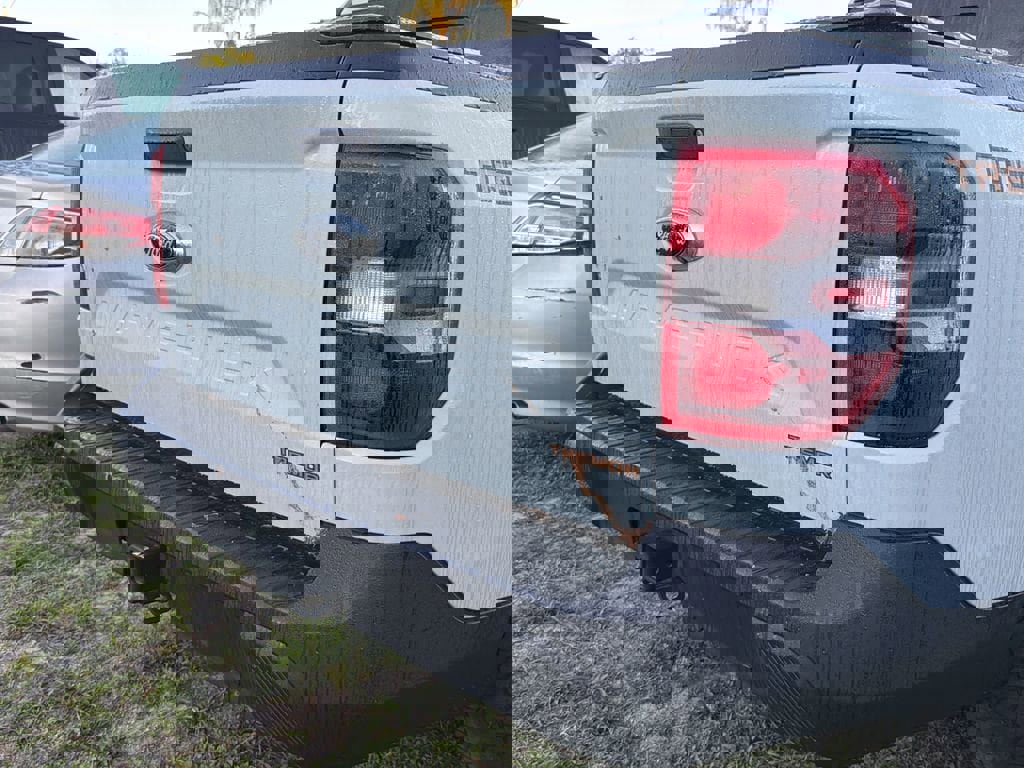 Used 2023 Ford Maverick Tremor w/ Tremor Off-Road Package image 5