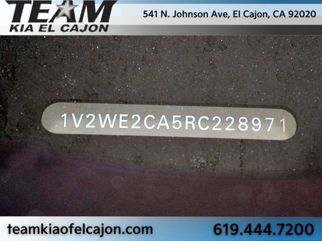 Used 2024 Volkswagen Atlas Cross Sport SE FWD image 32
