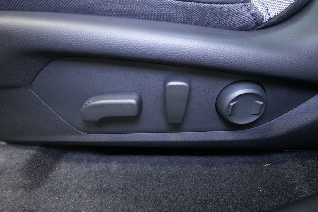 New 2026 Subaru Forester Premium AWD/4WD image 15