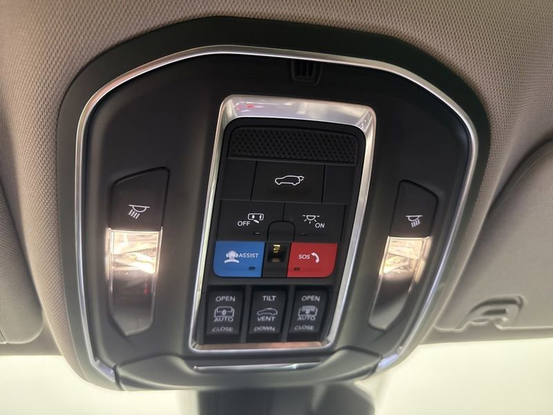 Used 2022 Jeep Wagoneer Series III w/ Premium Group I image 41