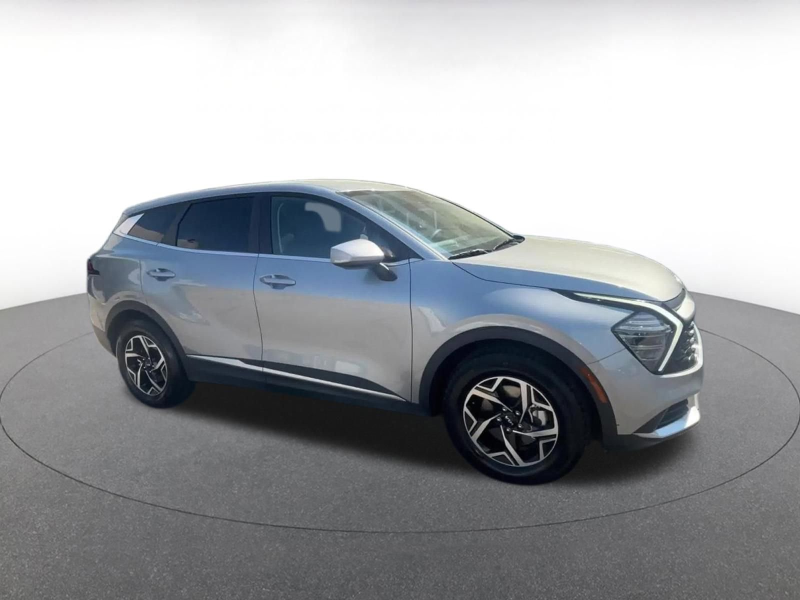 Used 2025 Kia Sportage LX video 2