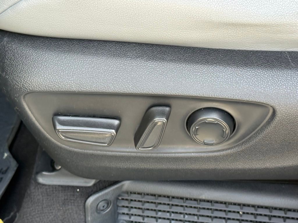 Certified 2022 Toyota Sienna XLE image 21