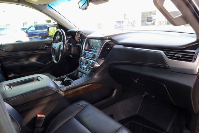 Used 2018 Chevrolet Tahoe LT w/ LT Signature Package image 28
