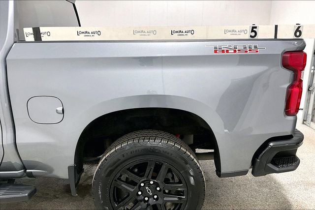Used 2021 Chevrolet Silverado 1500 LT Trail Boss w/ Bed Protection Package image 38