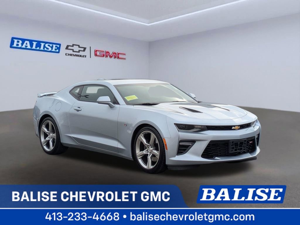 Used 2018 Chevrolet Camaro SS RWD image 1