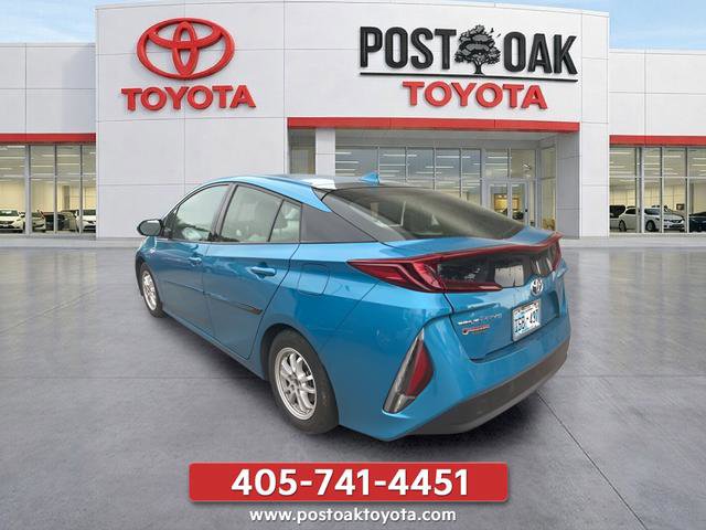 Used 2017 Toyota Prius Prime Premium FWD image 5