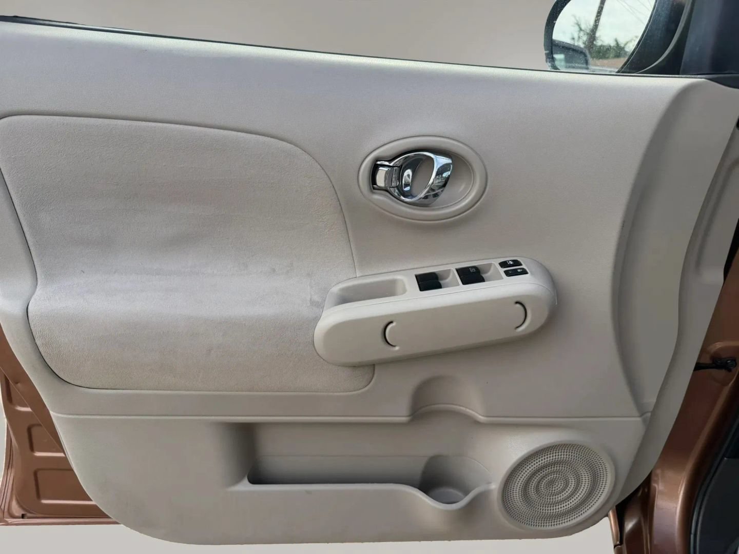 Used 2011 Nissan Cube 1.8 S w/ Interior Designer Pkg FWD image 9