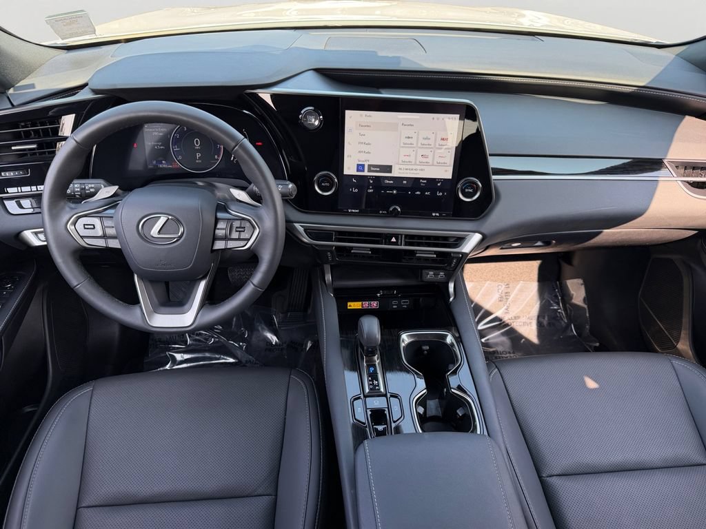 Certified 2024 Lexus RX 350 FWD w/ Technology Package image 11