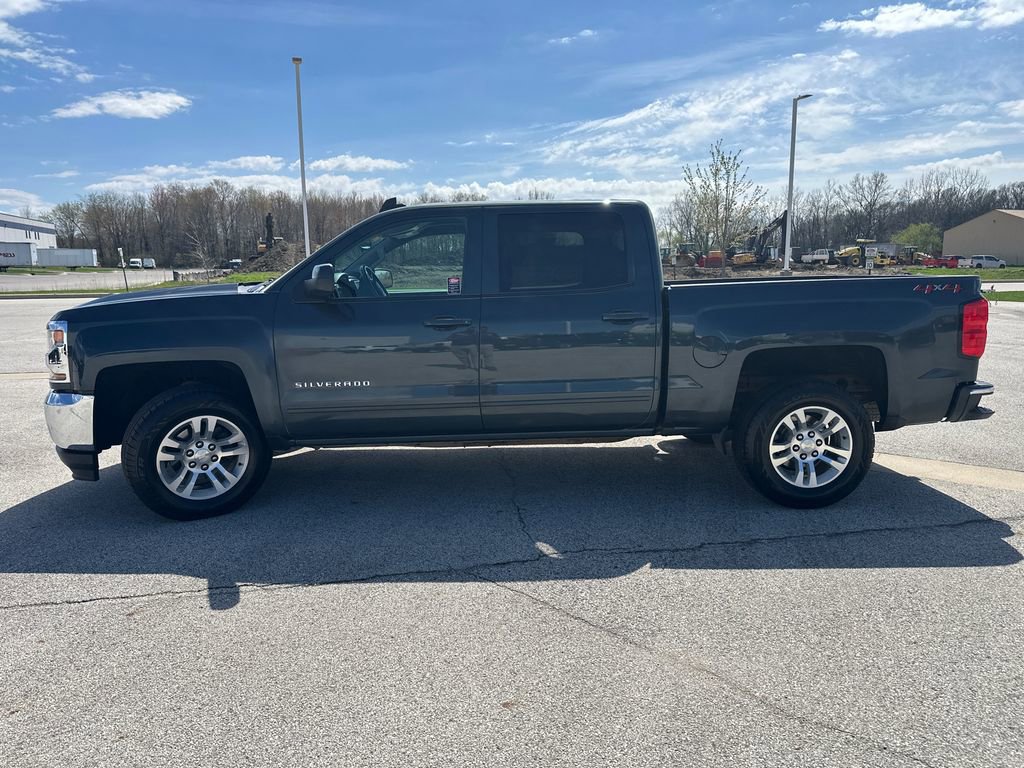 Used 2018 Chevrolet Silverado 1500 LT w/ All Star Edition AWD/4WD image 6