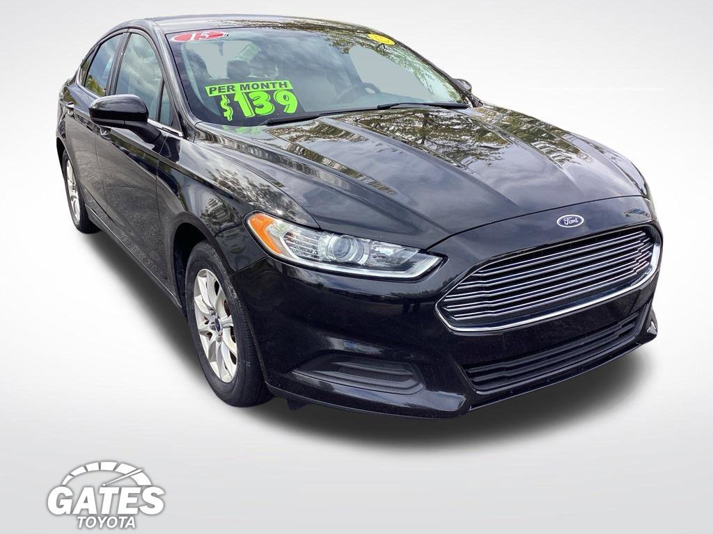 Used 2015 Ford Fusion S FWD image 1