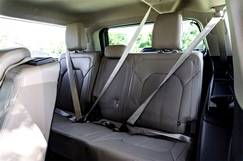 Used 2023 Ford Expedition Max Limited image 25