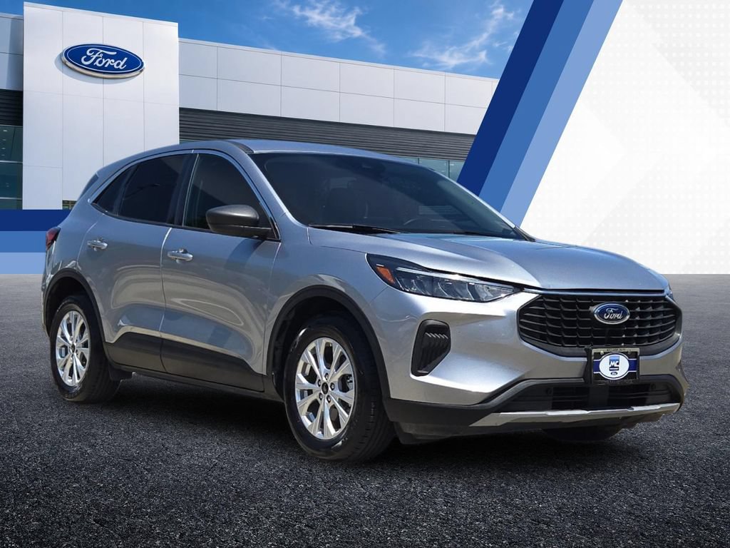 Used 2023 Ford Escape Active FWD image 7