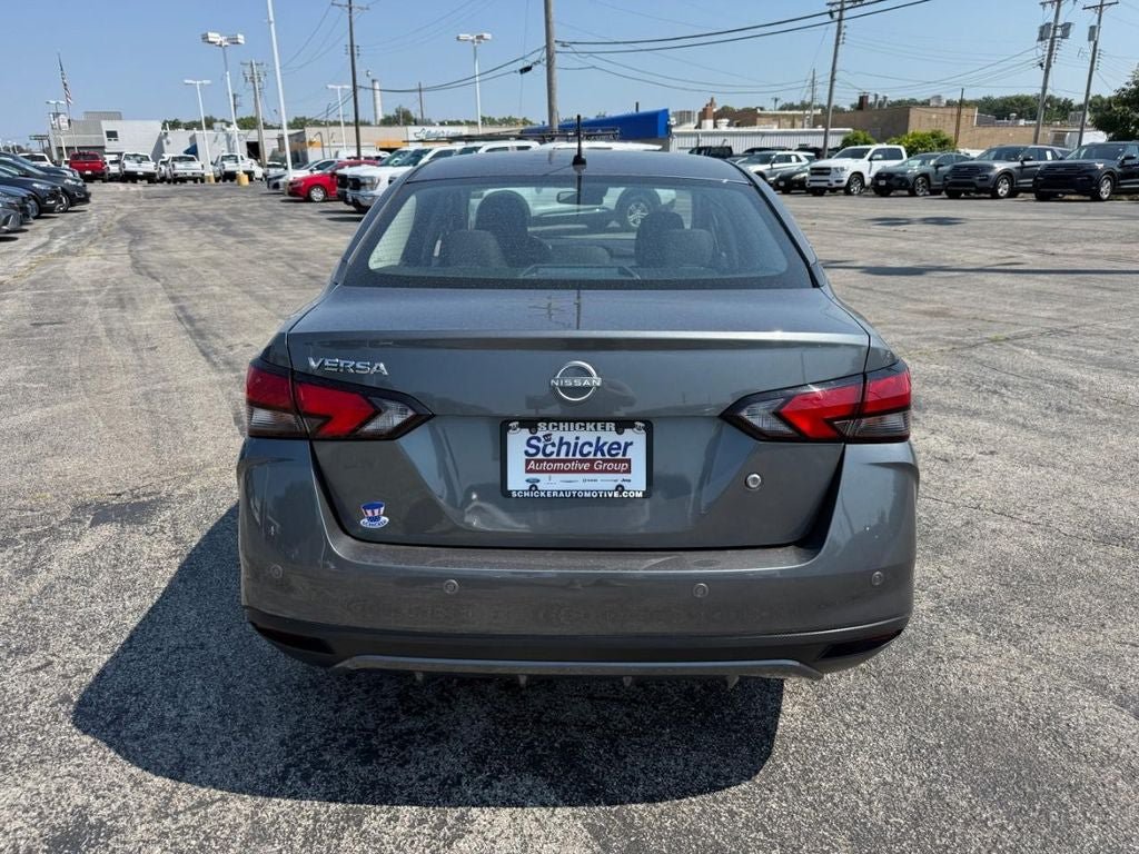 Used 2025 Nissan Versa S w/ Trunk Package FWD image 7