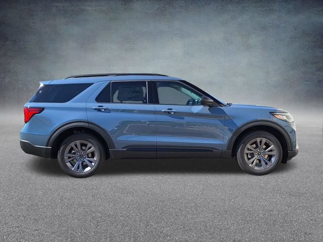 New 2026 Ford Explorer Active w/ Active Comfort Package AWD/4WD image 8