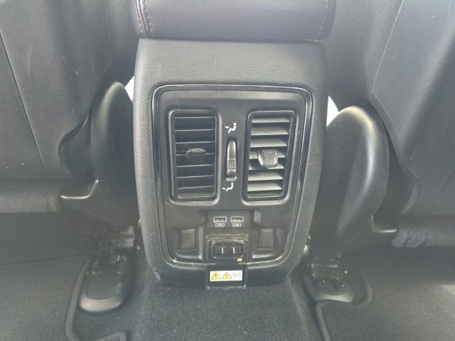 Used 2019 Jeep Grand Cherokee Limited AWD/4WD image 31