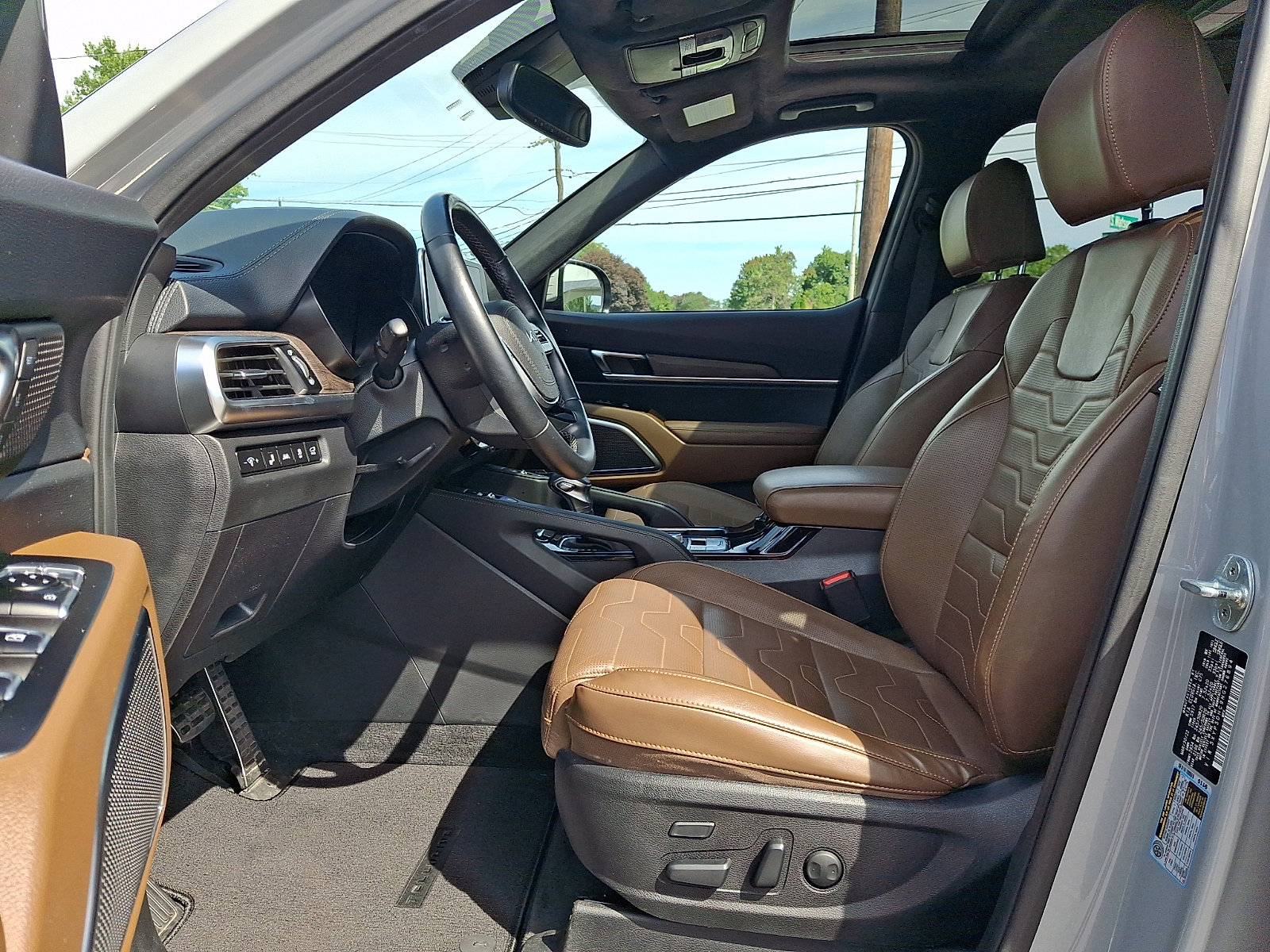 Certified 2022 Kia Telluride SX w/ SX Prestige Package AWD/4WD image 14