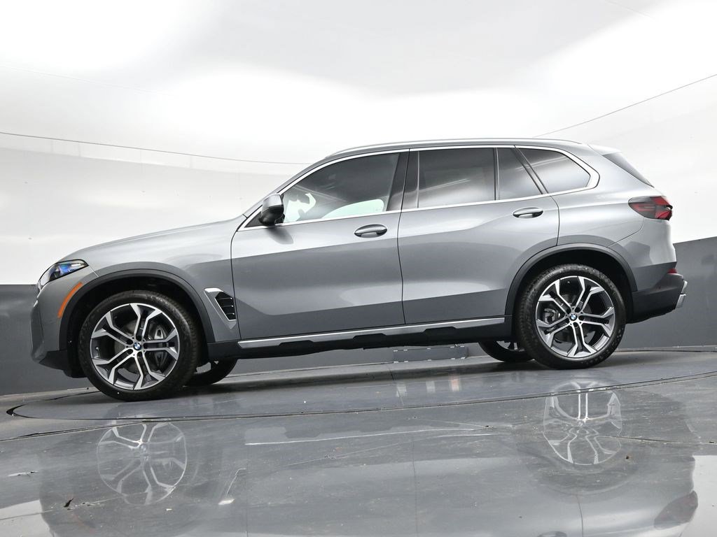 Used 2026 BMW X5 xDrive40i w/ Climate Comfort Package AWD/4WD image 30