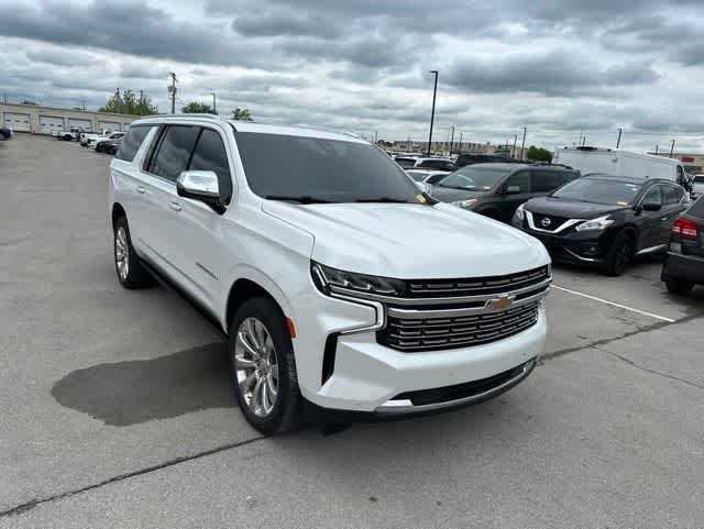 Used 2021 Chevrolet Suburban Premier AWD/4WD image 26