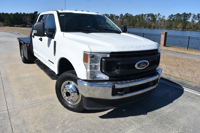 Used 2022 Ford F350 XL w/ Power Equipment Group image 2