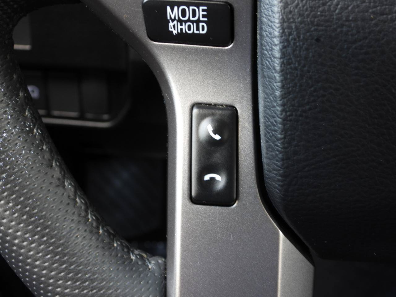 Used 2022 Toyota Tacoma SR5 w/ Technology Package RWD image 75