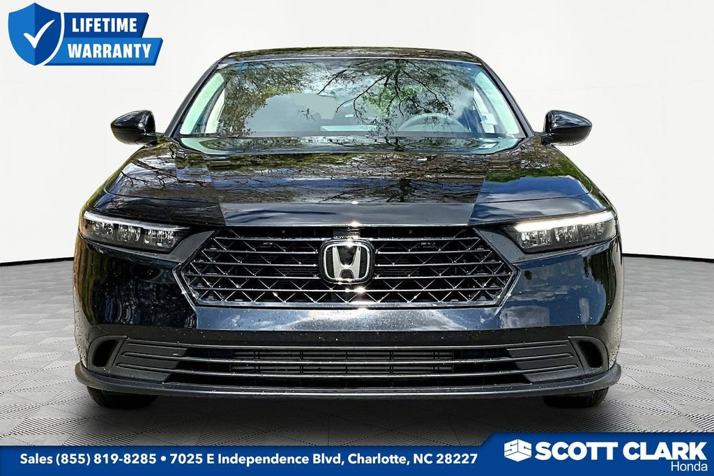 Used 2025 Honda Accord LX image 2