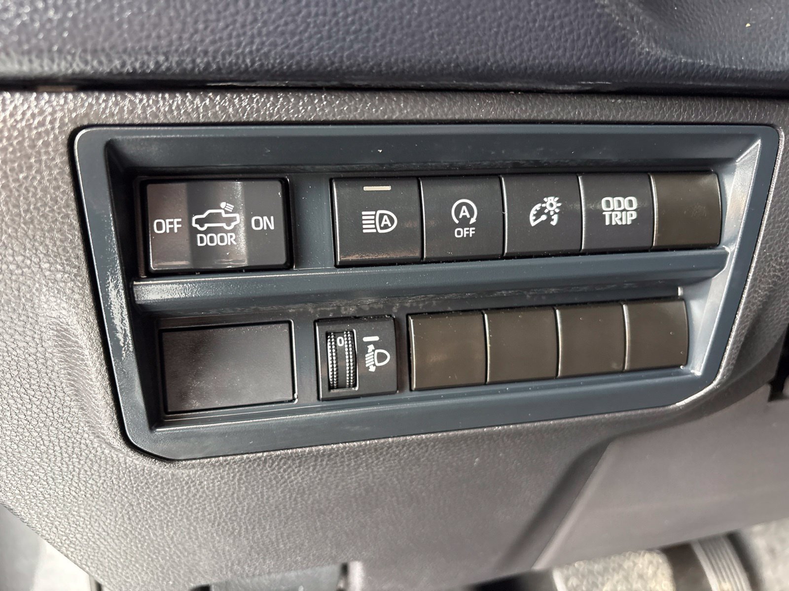 Used 2024 Toyota Tundra SR5 AWD/4WD image 12