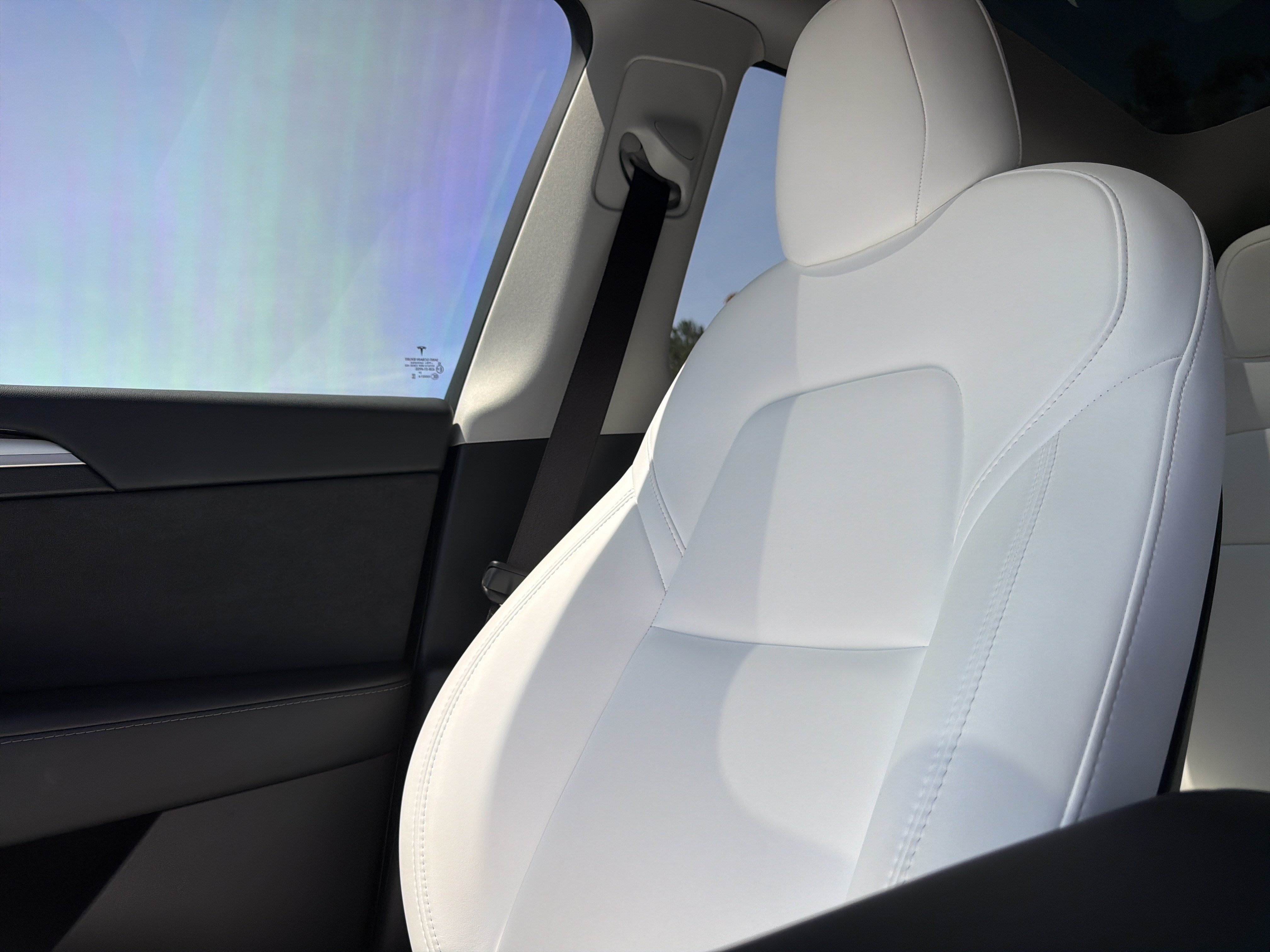Used 2023 Tesla Model Y AWD image 42