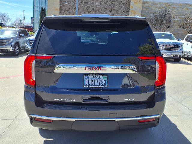 Used 2024 GMC Yukon SLT w/ SLT Premium Package image 24