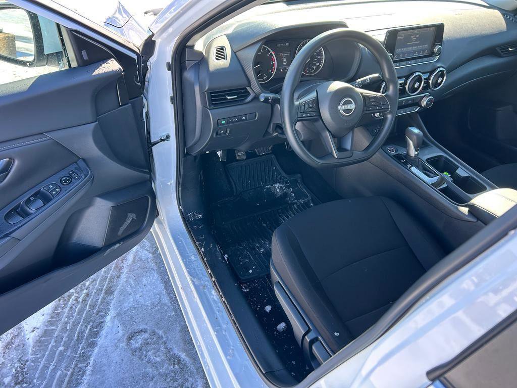 Certified 2025 Nissan Sentra S image 10