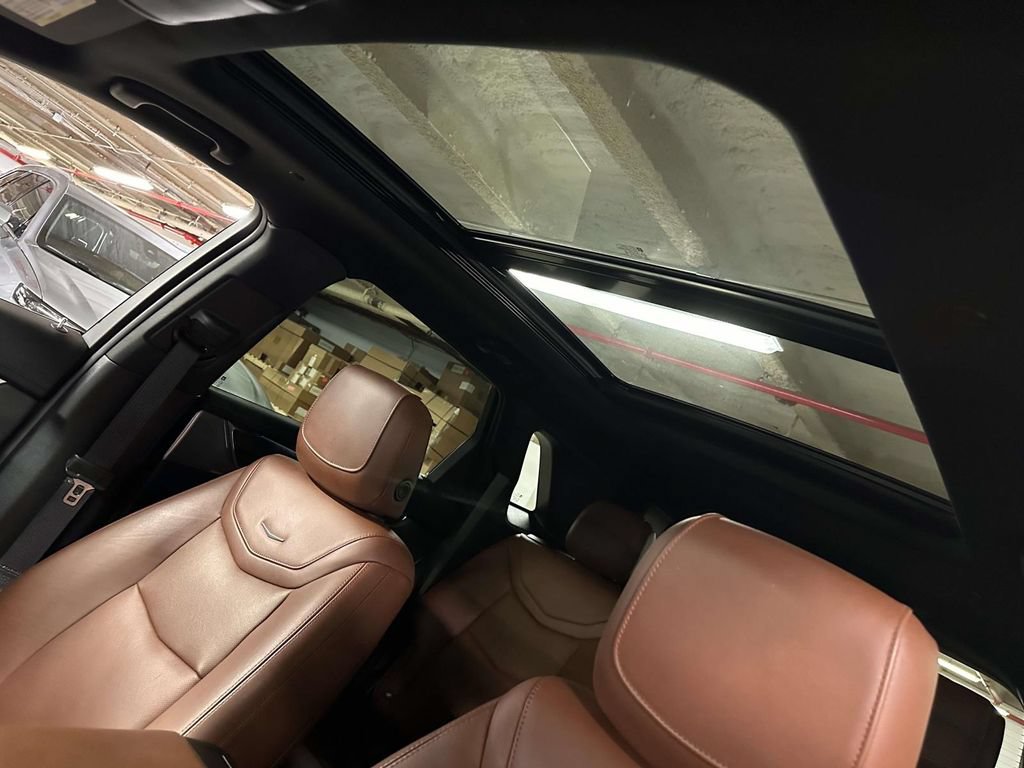 Used 2023 Cadillac XT5 Premium Luxury AWD/4WD image 15