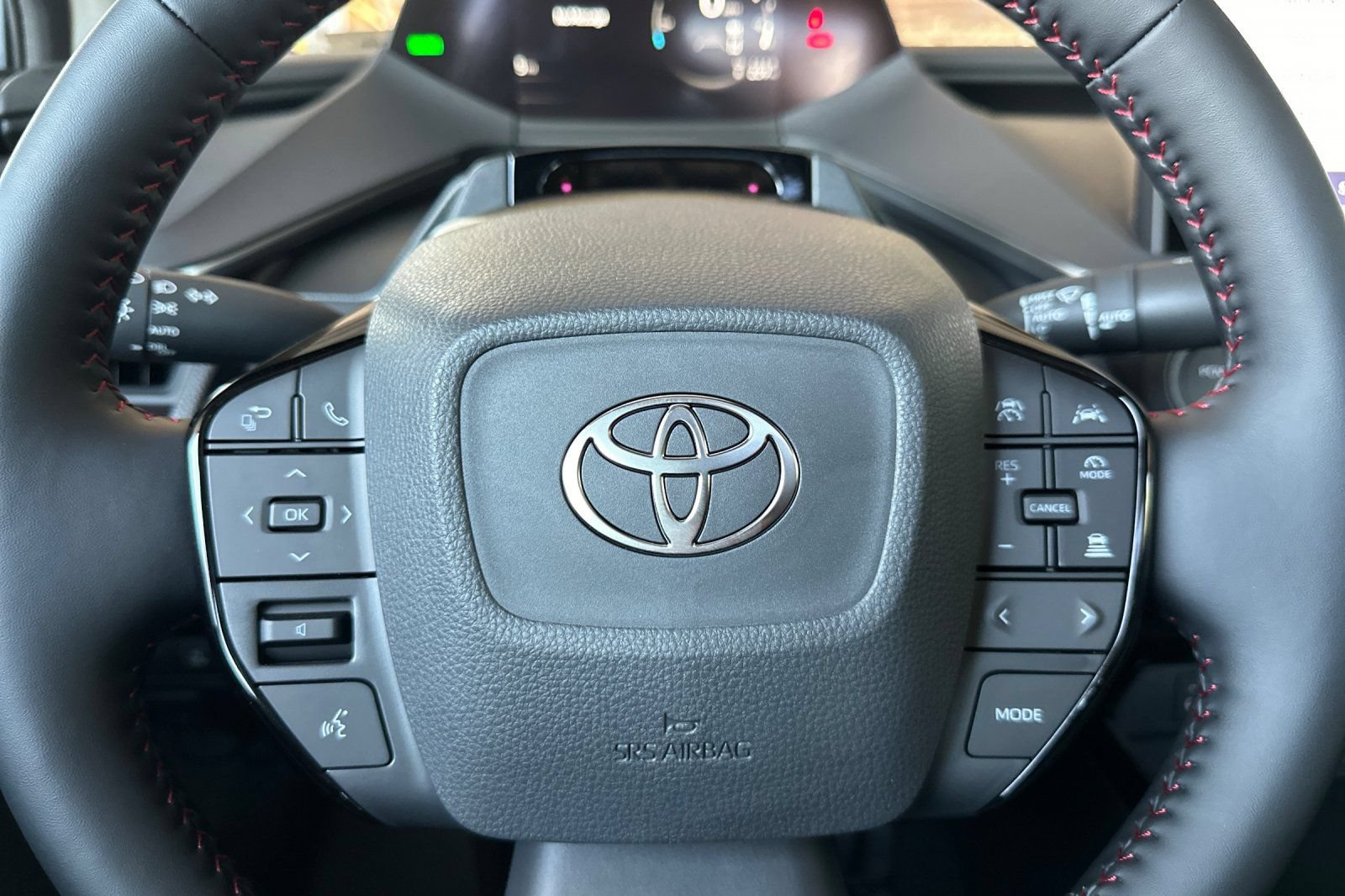 New 2026 Toyota Prius Plug-In Hybrid FWD image 26