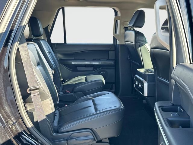 Used 2024 Ford Expedition XLT image 20